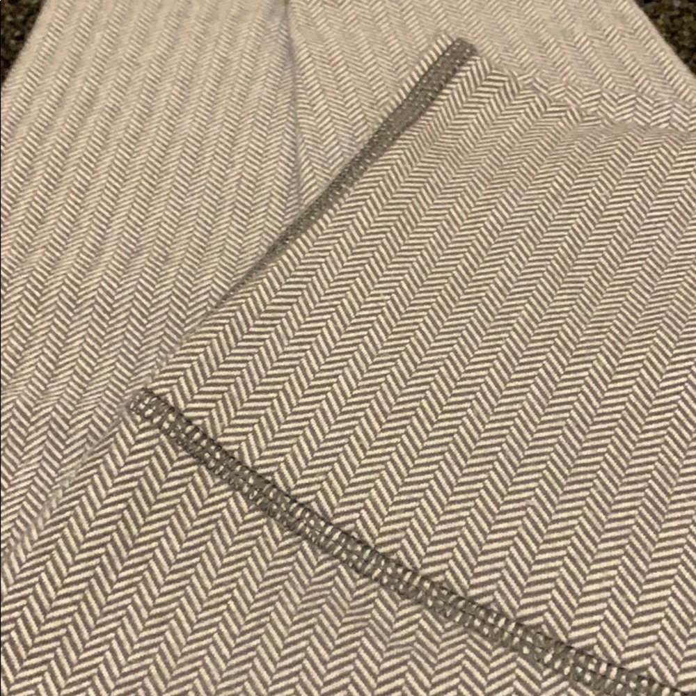 Lululemon brand new leggings - Picture 2 of 3